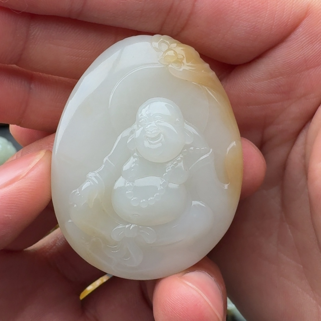 陇***楚和田玉（糖玉）未镶嵌颈饰