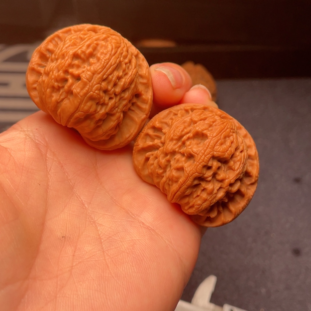 文玩核桃把件秦岭核桃17