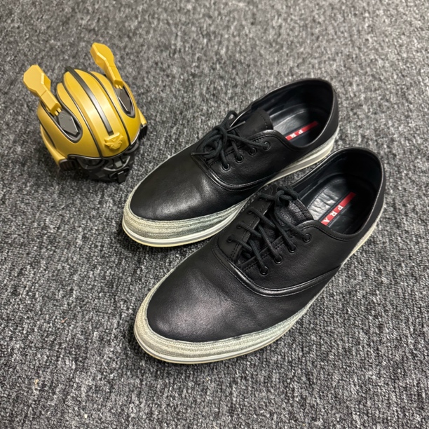 95新 Prada/普拉达 /42码/黑色皮面系带休闲鞋/公价4500/