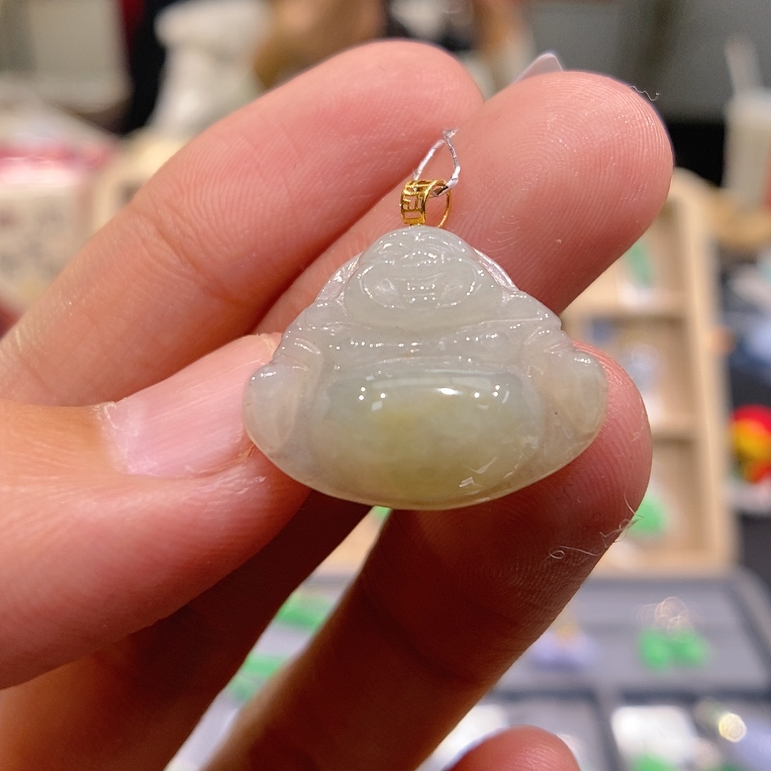 翡翠颈饰18K金镶嵌佛公