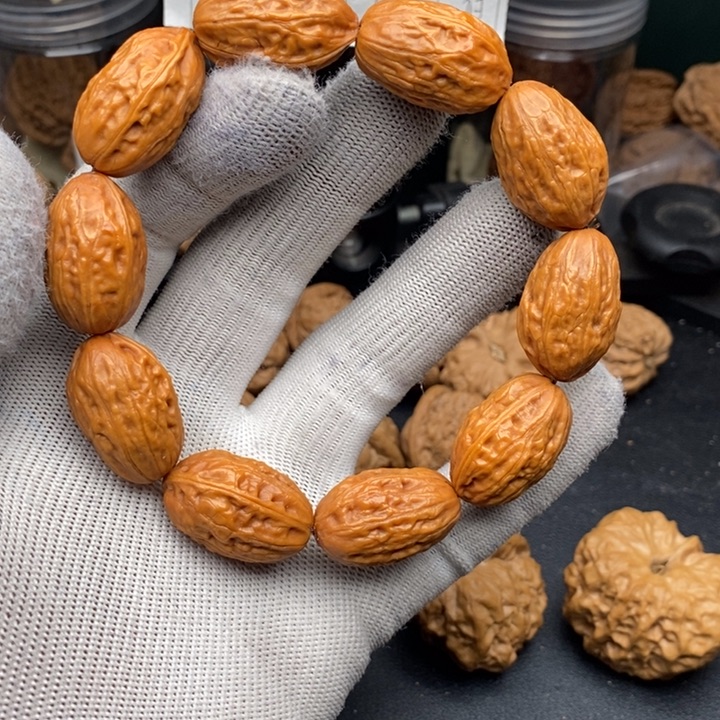 文玩核桃吊坠大枣1.8尺