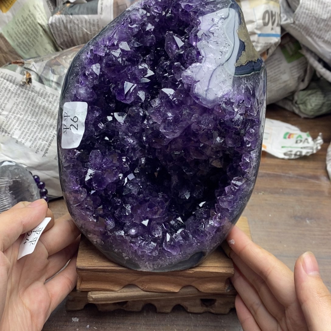Y***ᯓ未镶嵌珠宝半成品紫晶