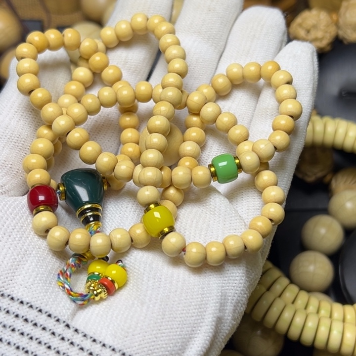 玲***玲木质类五台山六道木原木念珠108颗0.6