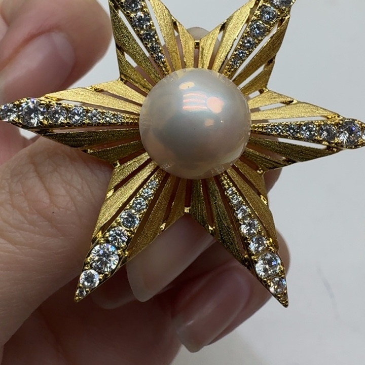 未镶嵌胸针拼合珍珠（马贝珠）