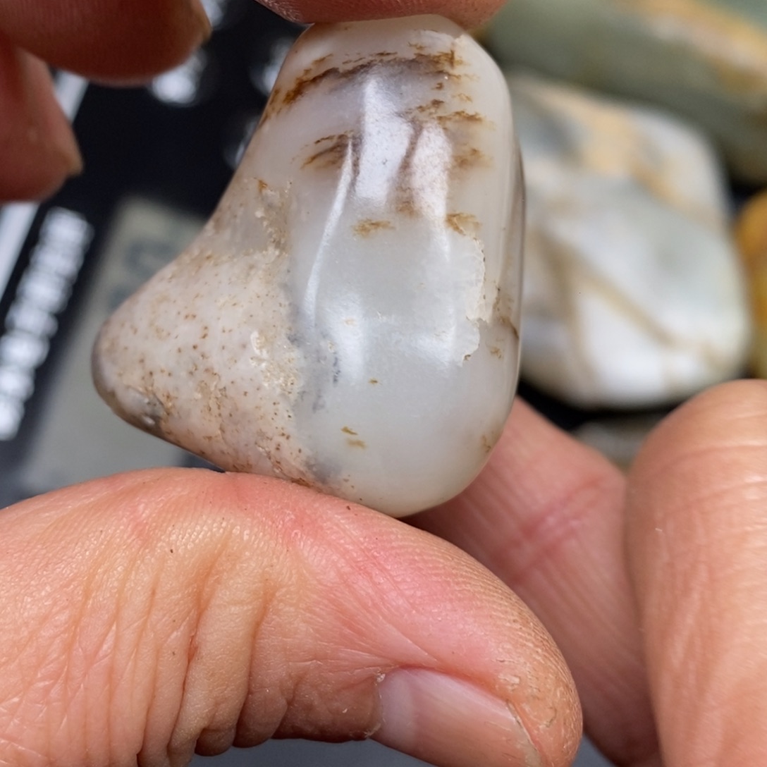 和田玉（糖玉）笔搁未镶嵌