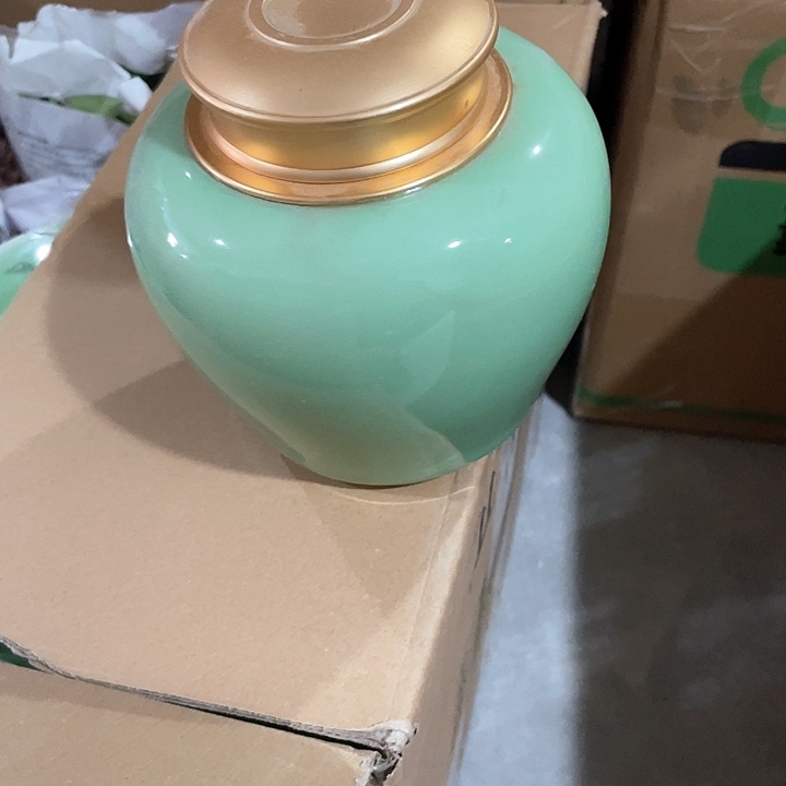 微瑕特价青瓷青瓷
