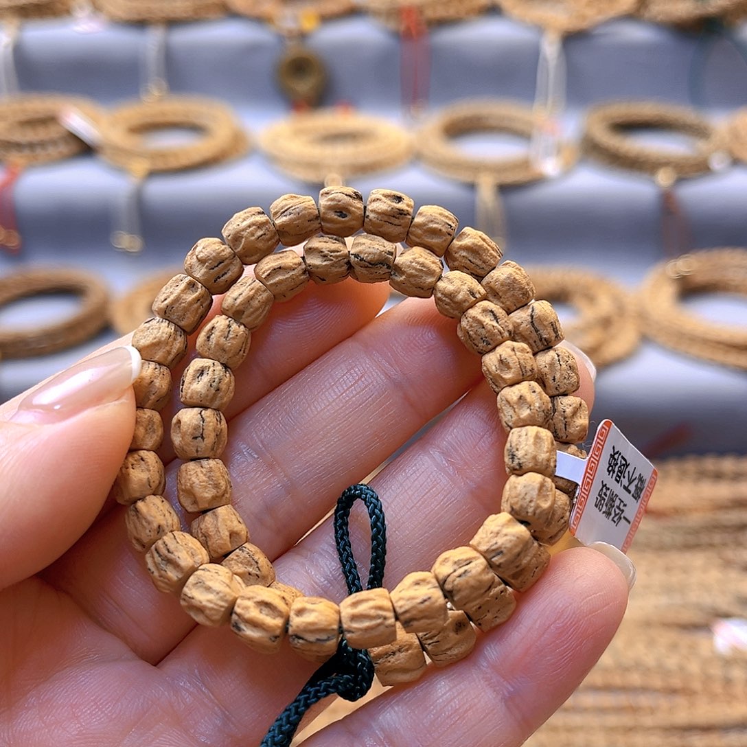 柏香籽/百香籽吊坠