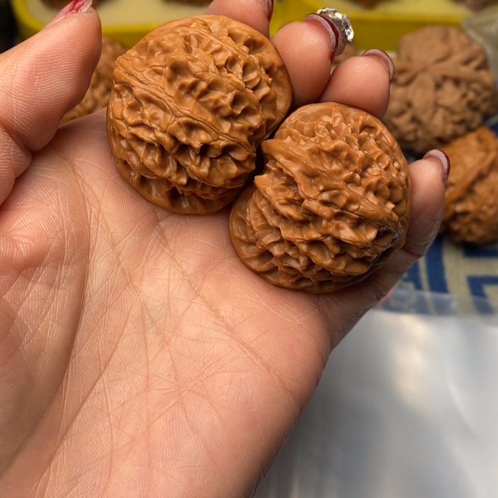 桃核吊坠宫灯41核桃