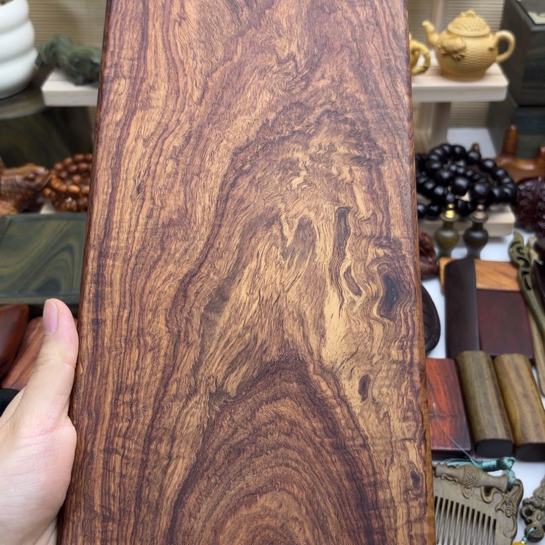 冲***木刺猬紫檀木料工艺品