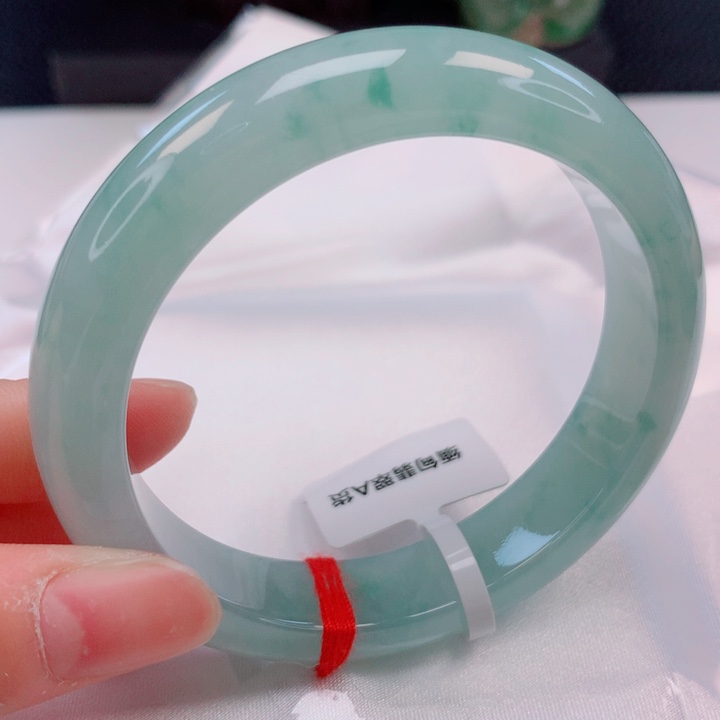 翡翠未镶嵌手镯55圈