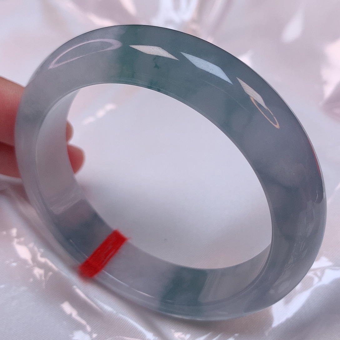 翡翠手镯未镶嵌55+ 翡翠手镯