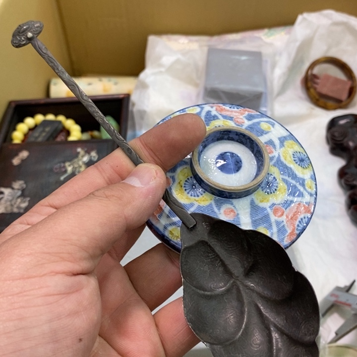 瓷片哦哦哦哦哦哦的