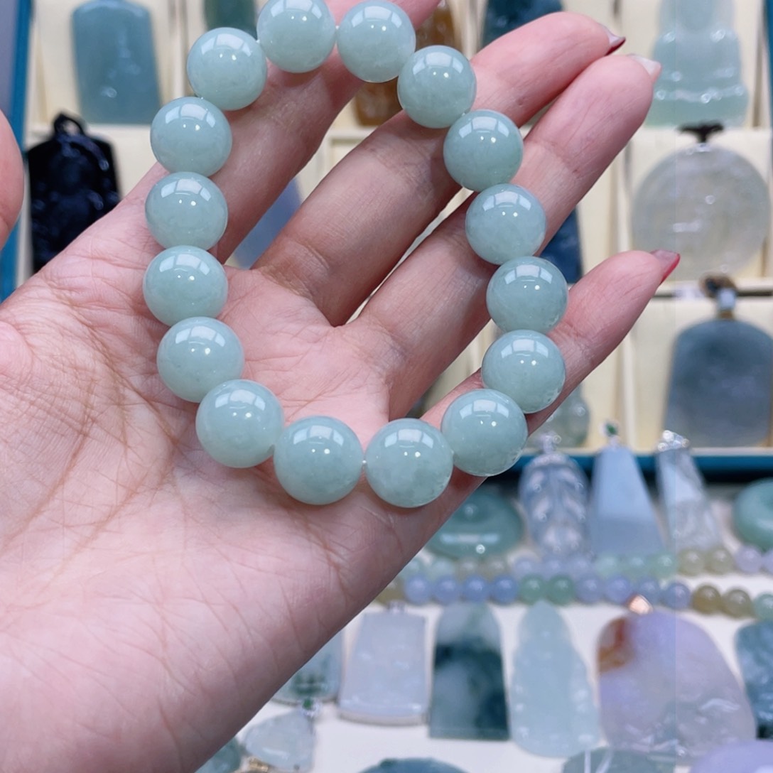 翡翠颈饰未镶嵌?****?缅甸翡翠A货未镶嵌