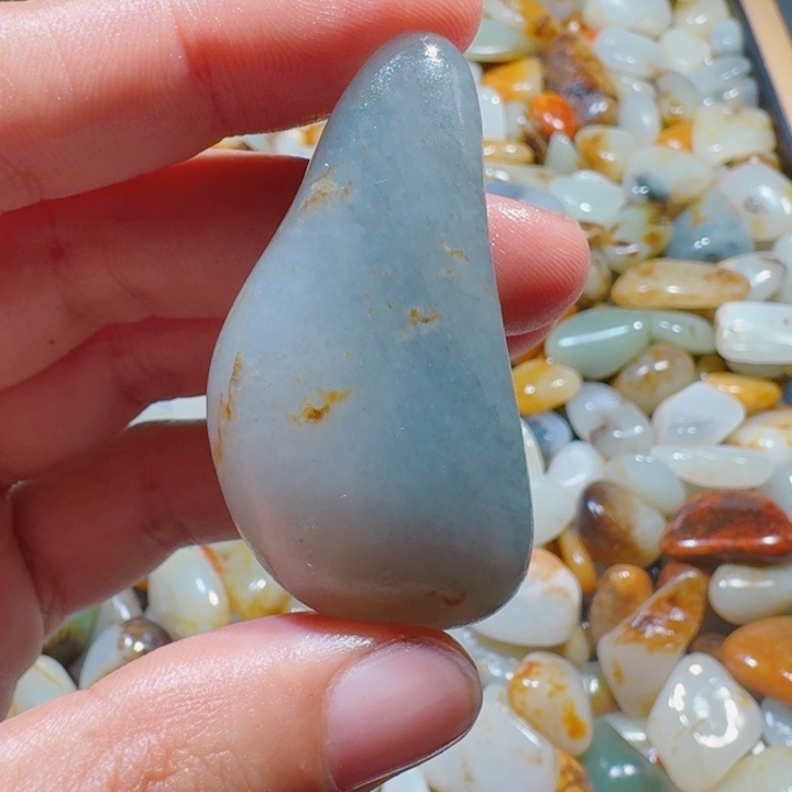 和田玉（糖玉）未镶嵌颈饰28克