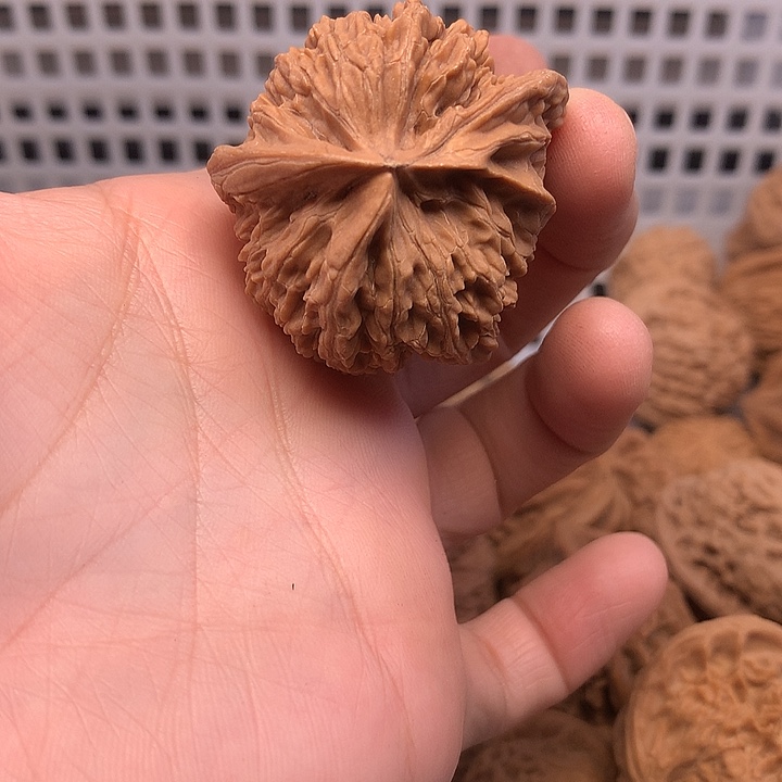 大***闪文玩核桃吊坠文玩核桃