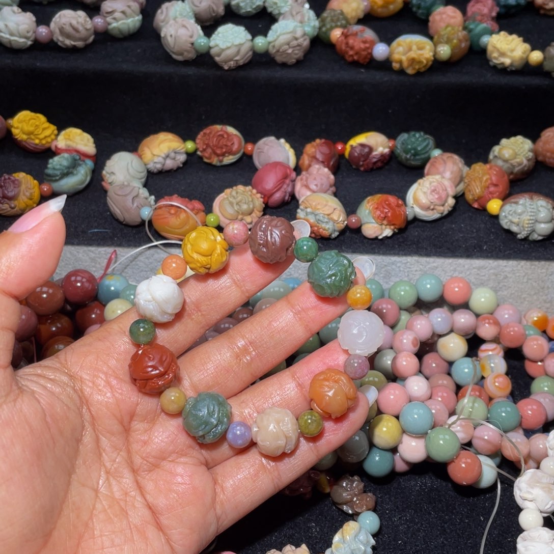 石英质玉未镶嵌手链鹿*