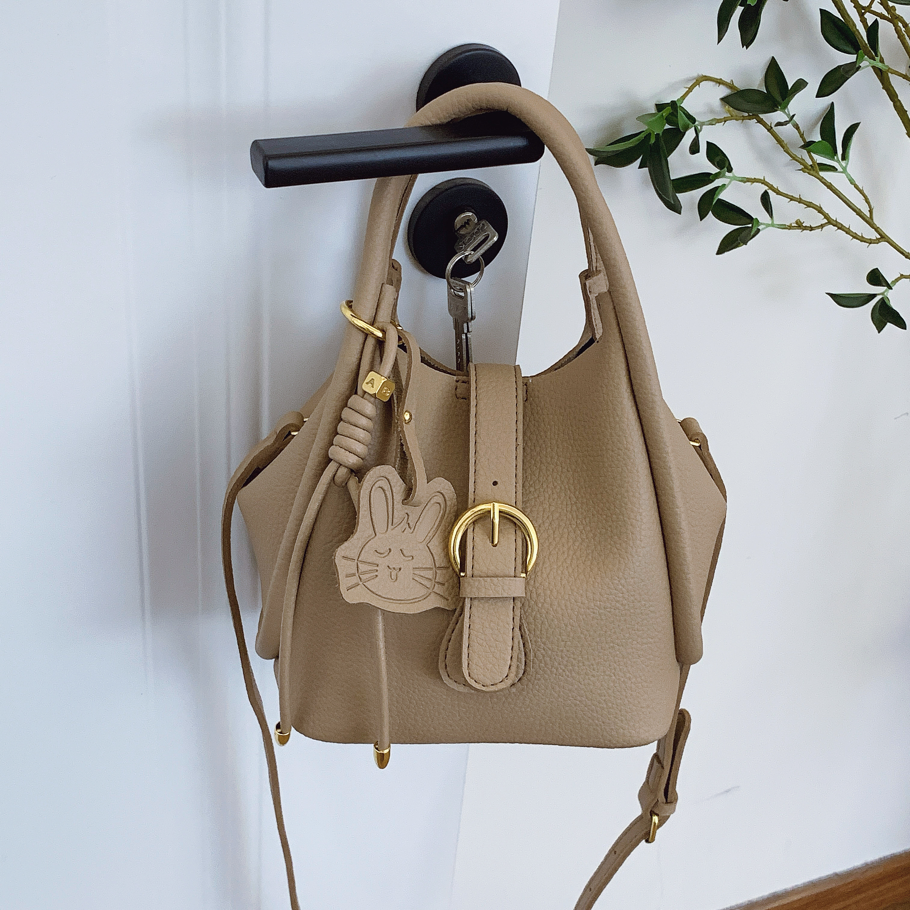 春夏手提荔枝纹菜篮包女包包2025新款潮时尚韩国水桶包单肩斜挎包