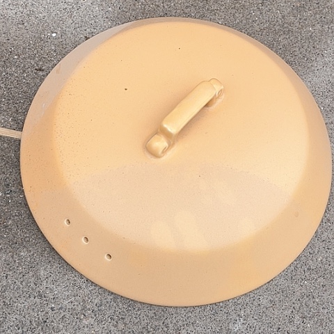 微瑕，不能明火，约口径31厘米盖子