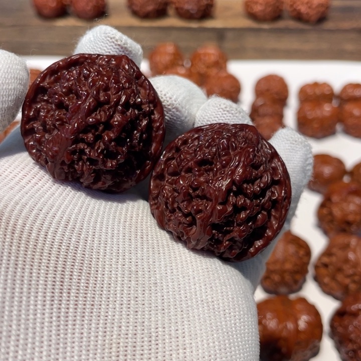 文玩核桃吊坠满天星40.10.1111