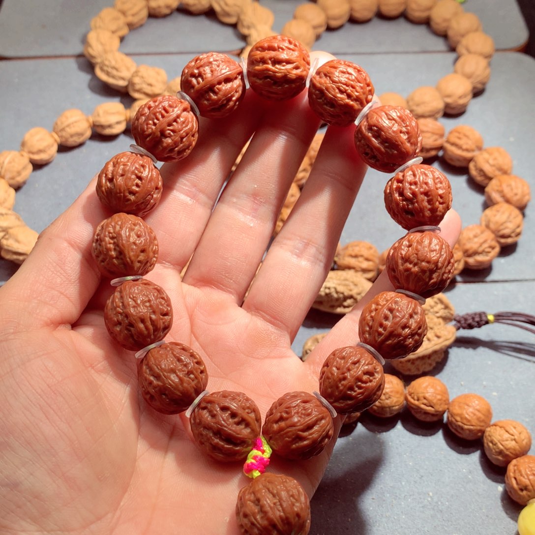 文玩核桃吊坠17mm京八棱