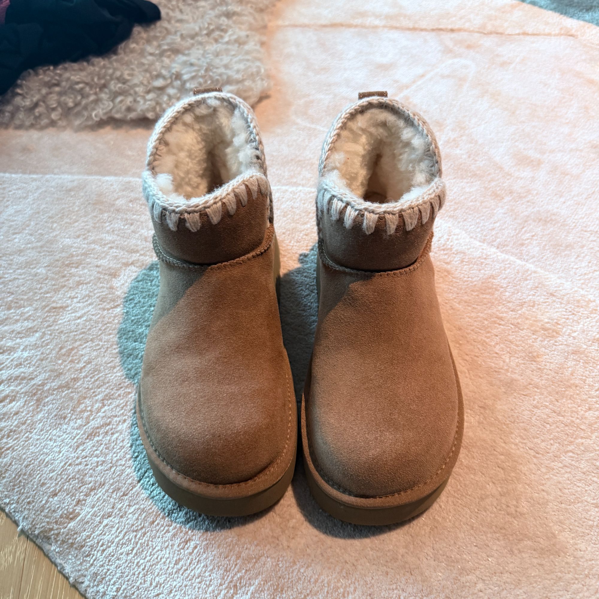 LULU  进口牛反绒雪地靴棉短靴5092 （跟4cm)