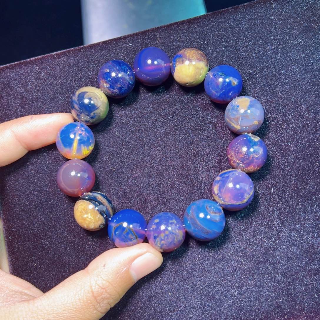 未镶嵌琥珀裸石琥珀