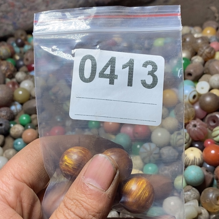 南***茶和田玉（糖玉）未镶嵌手链