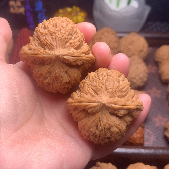 吊坠文玩核桃南疆石44尺