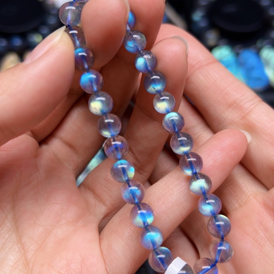 未镶嵌手链长石6.8左右