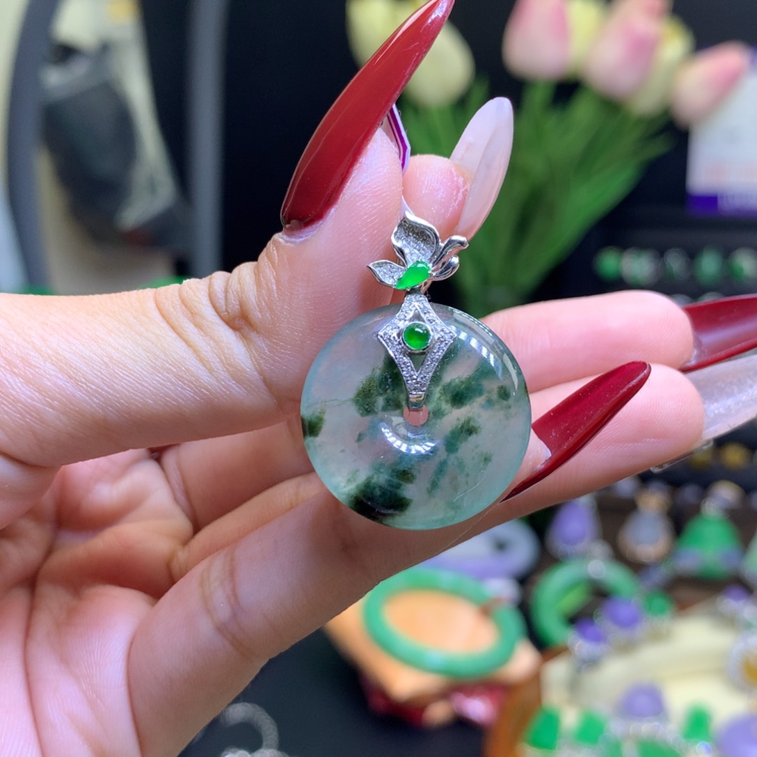 翡翠颈饰18K金镶嵌香****，天然