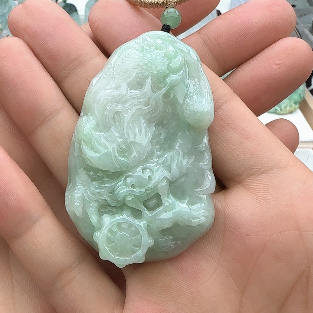 翡翠颈饰未镶嵌随*翡翠