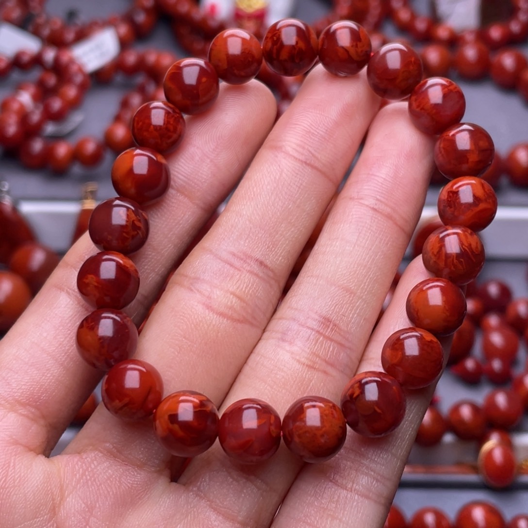 南红玛瑙未镶嵌其他天然原矿）收藏9➕九口牛血火焰圆珠手串