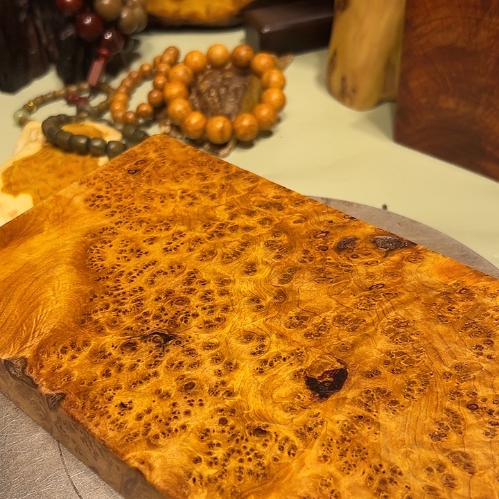 青***志端景台紫檀木类檀香