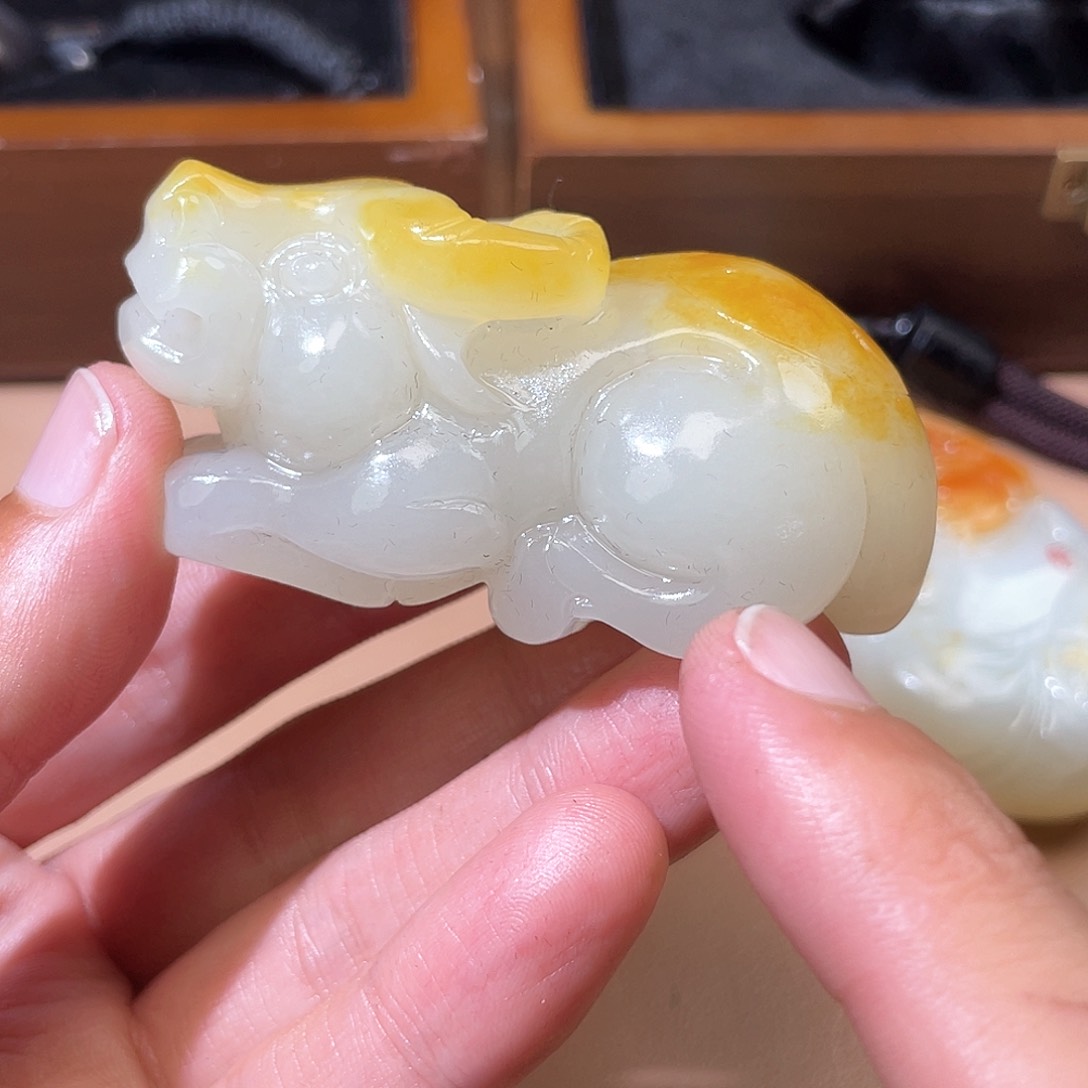 和田玉颈饰未镶嵌A7