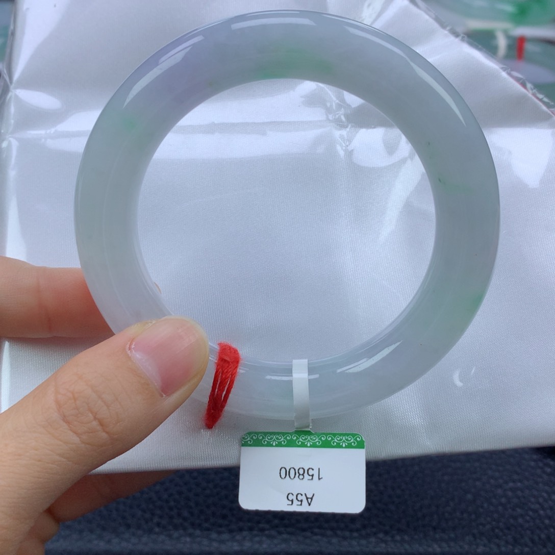 翡翠手镯未镶嵌55.4圆