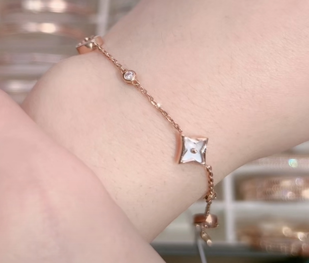 18k金贝母老花手链