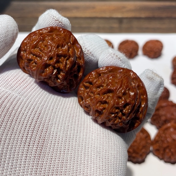 文玩核桃吊坠超*草宫灯188.11.39