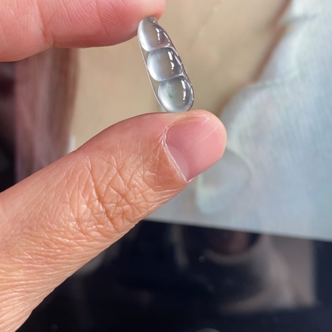 翡翠颈饰未镶嵌天然缅甸翡翠A货