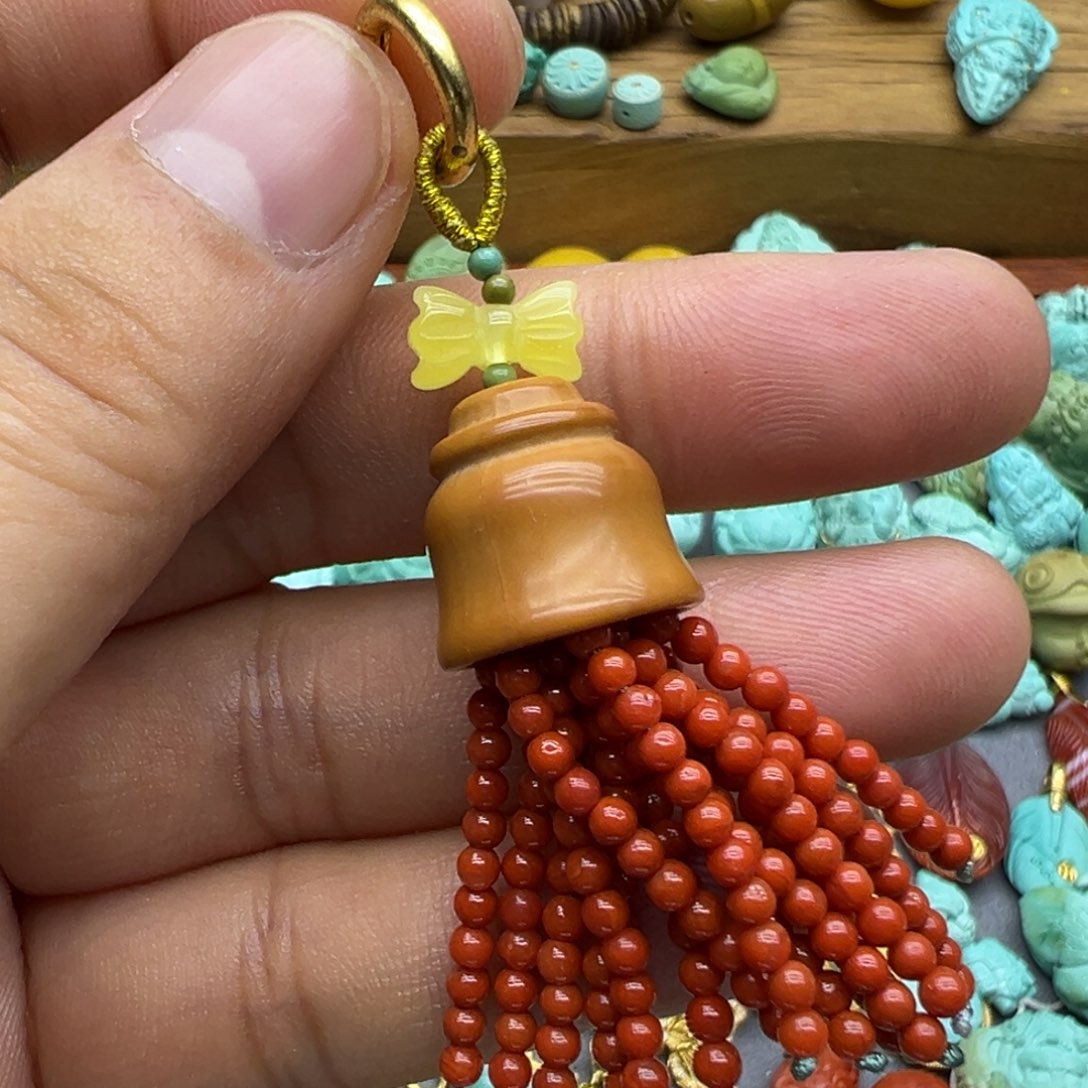 南红玛瑙颈饰未镶嵌