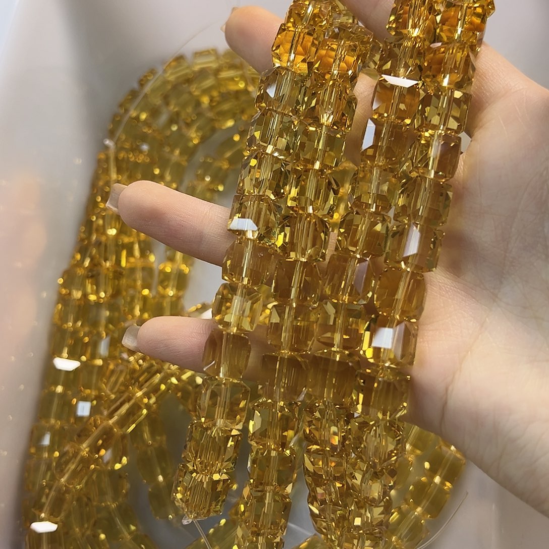 玛瑙/玉髓未镶嵌珠宝半成品黄水晶方糖卡10一条