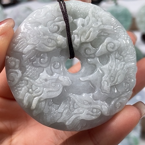 翡翠颈饰未镶嵌九龙扣两面工福利