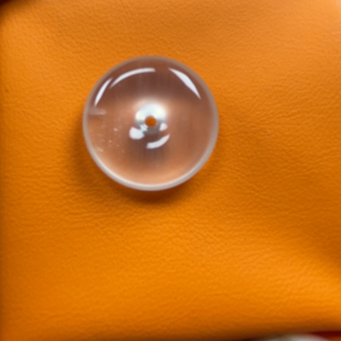 是***吖石英质玉未镶嵌颈饰平安扣