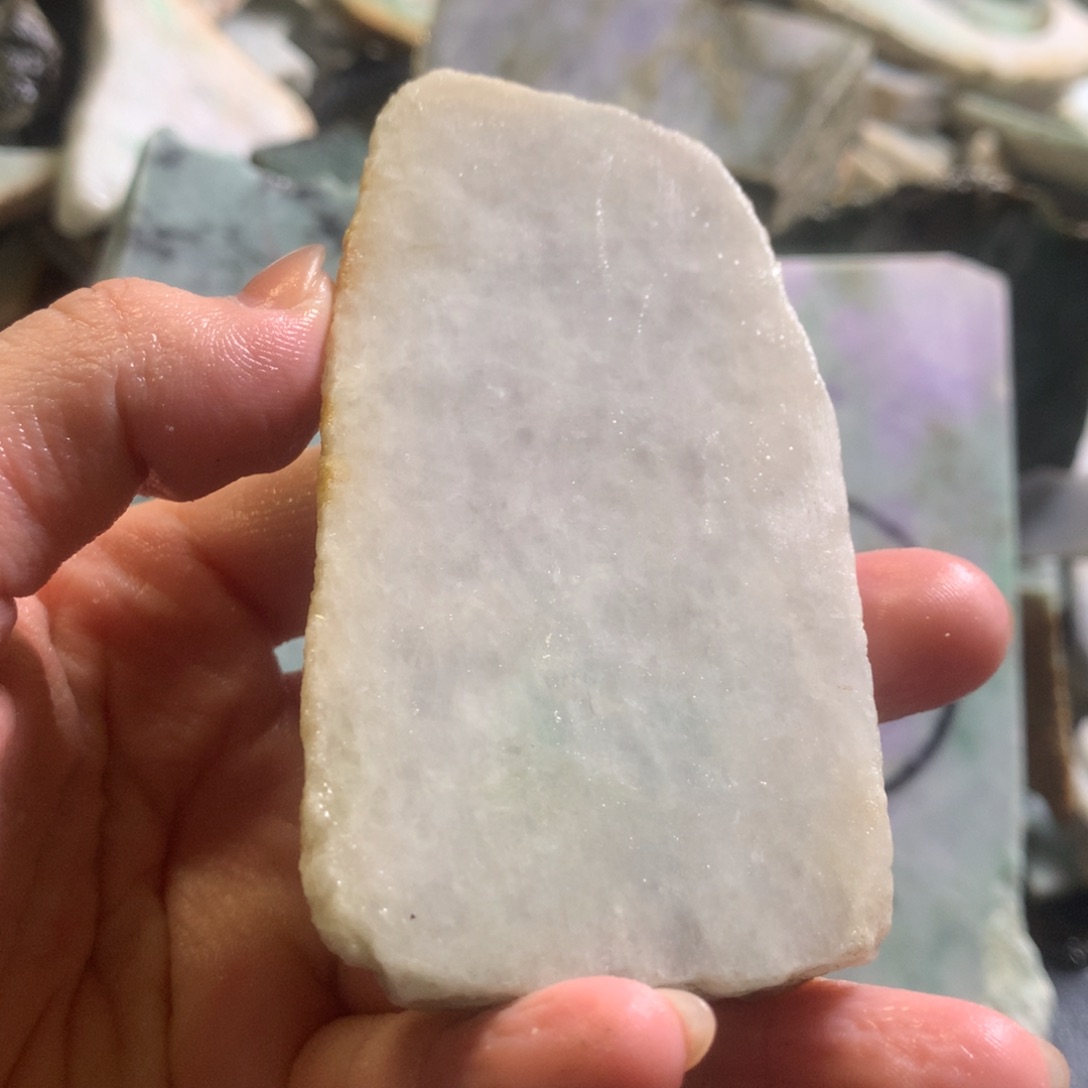 翡翠颈饰未镶嵌缅甸翡翠