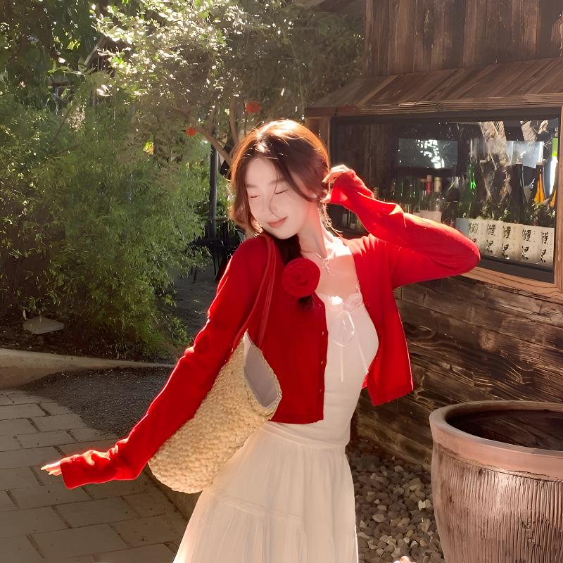 红色开衫配吊带裙女秋季2025新款针织罩衫网红洋气炸街女装