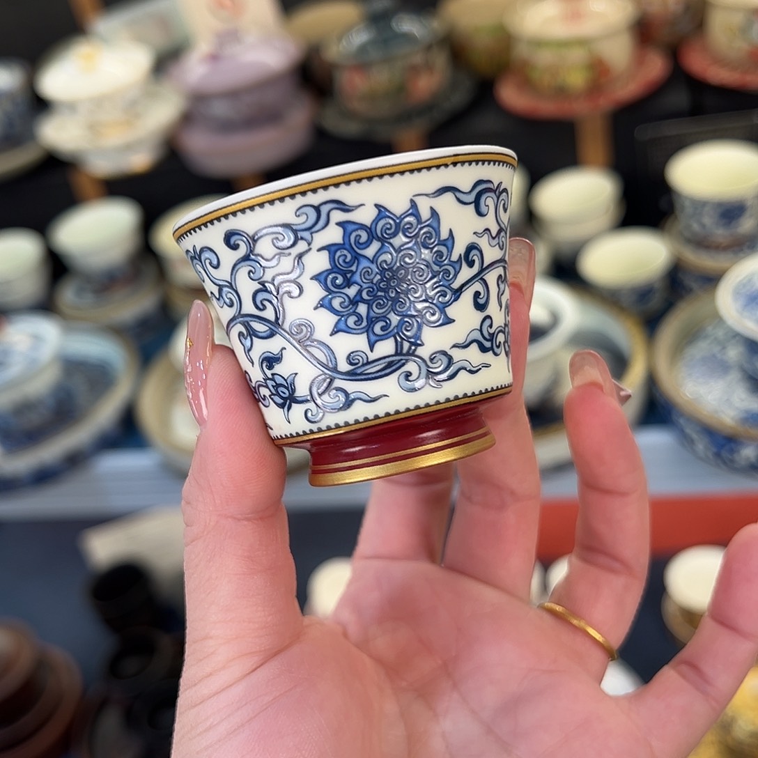 盖碗很漂亮我很喜欢