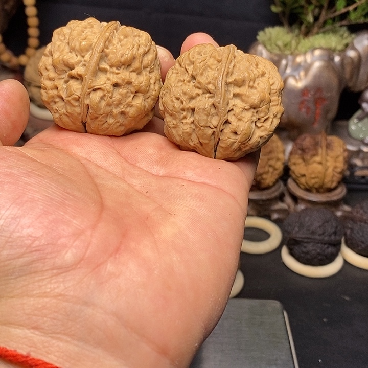 吊坠文玩核桃云南铁核桃46