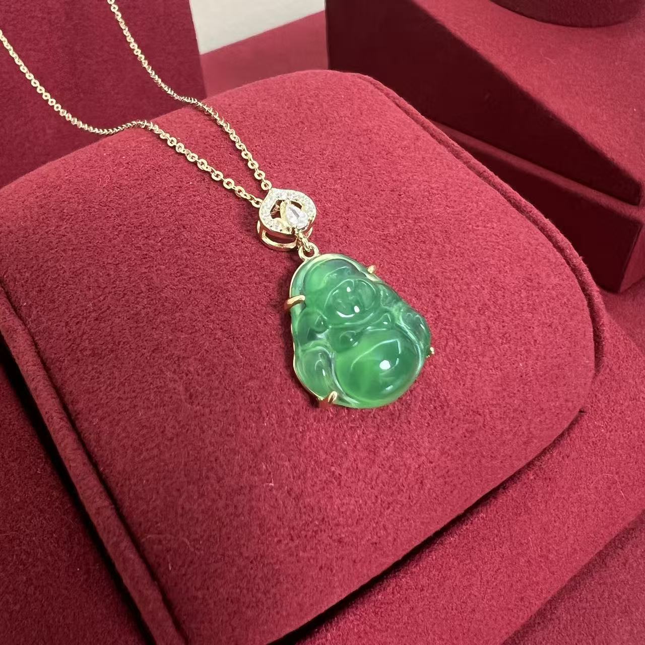 坠链均925银锆石 微笑佛公冰透水润光泽轻奢气质银饰项链11131