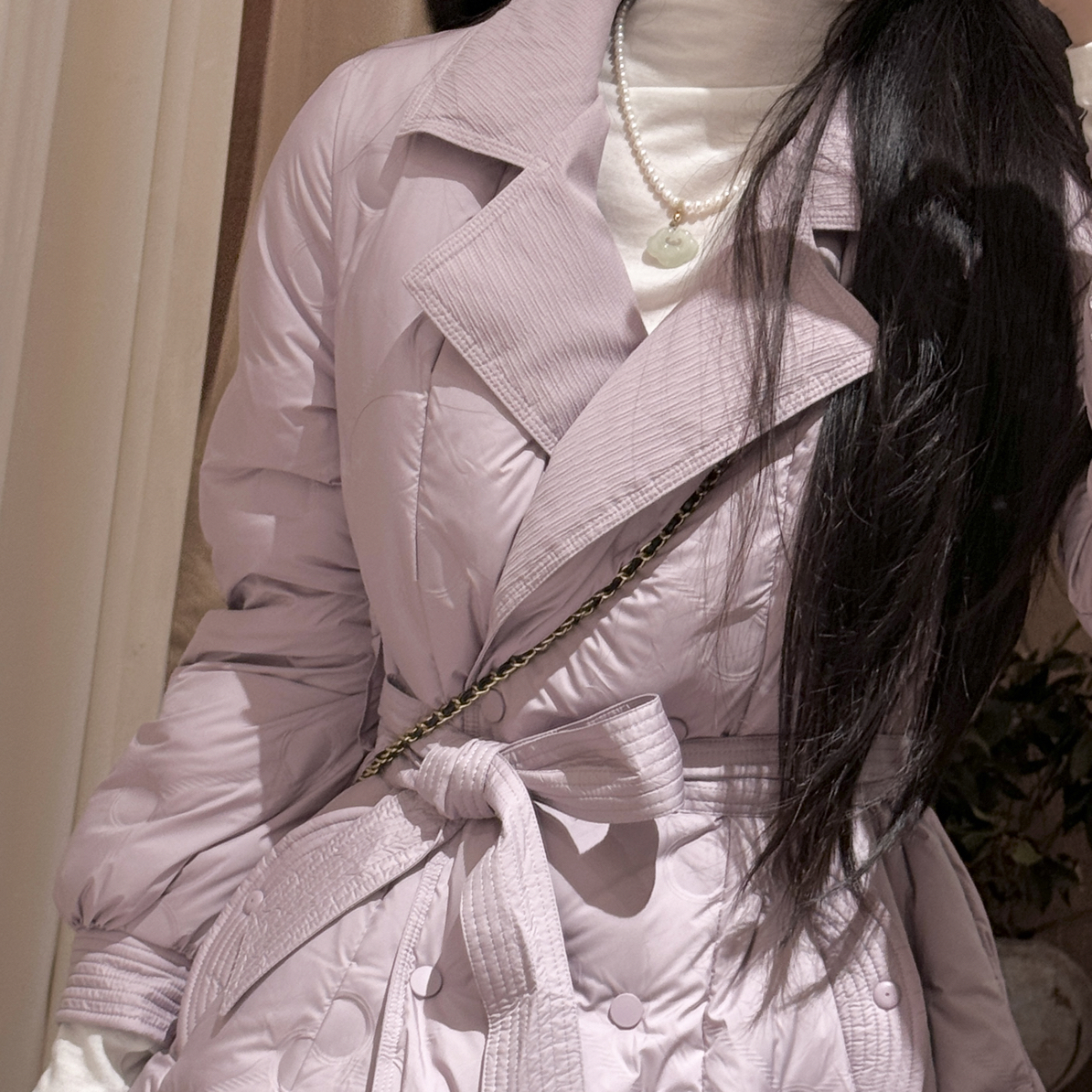 [精致女人]~西装领翻领压花收腰格纹短款羽绒服修身显瘦