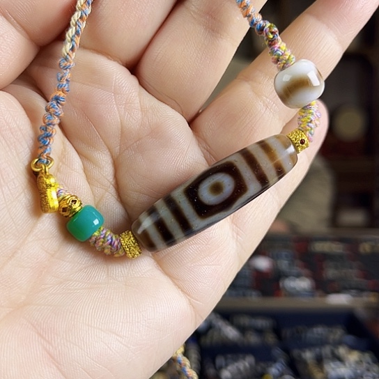 玛瑙/玉髓颈饰合金