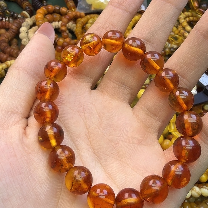 琥珀未镶嵌珠宝奇石